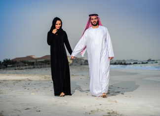 10 Things Husbands Should Do With Their Wife 10 Things Husbands Should Do With Their Wife